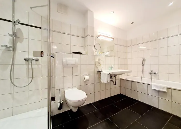 מלון Parkhotel ליפשטאדט